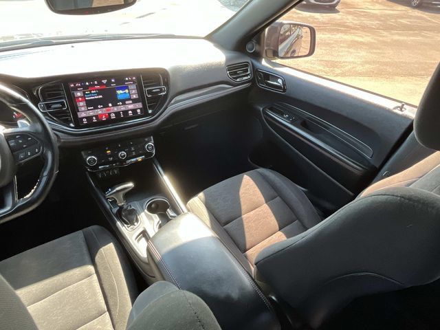 Used 2023 Dodge Durango GT RWD image 16