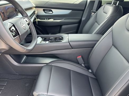 New 2025 Nissan Murano SL image 10