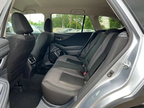 Used 2023 Subaru Outback Premium AWD/4WD image 23