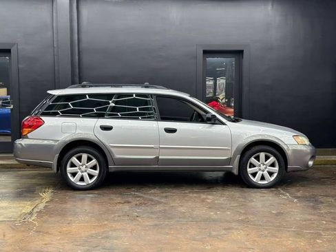 Used 2006 Subaru Outback 2.5i image 38