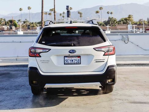Used 2023 Subaru Outback Touring XT AWD/4WD image 8