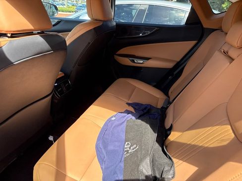 Used 2023 Lexus NX 350 AWD image 6