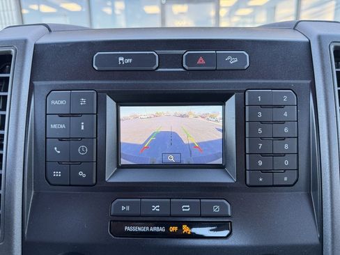 Used 2022 Ford F250 XL w/ Power Equipment Group image 11