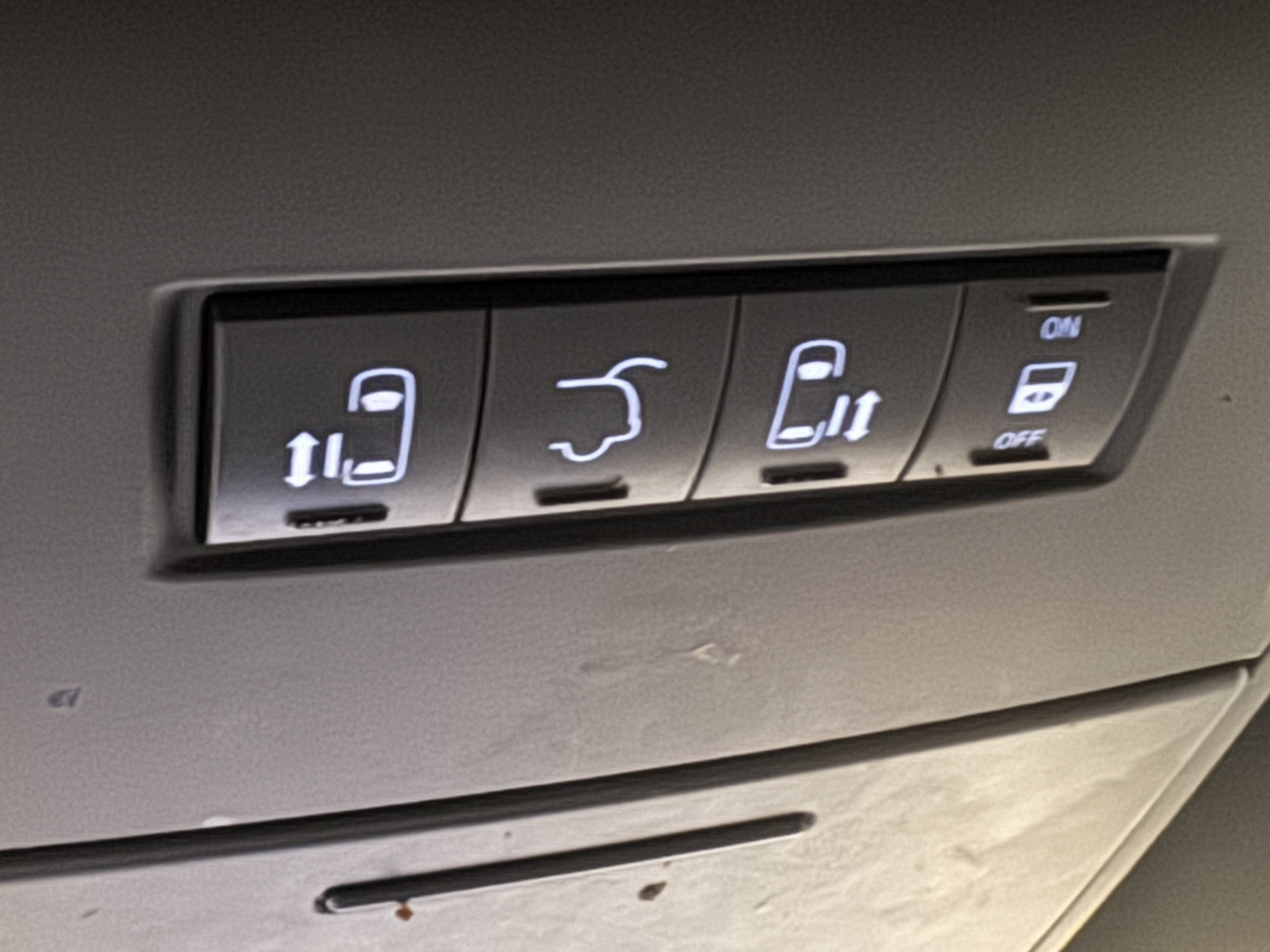Used 2018 Dodge Grand Caravan GT FWD image 11