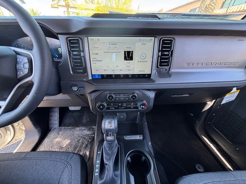 New 2026 Ford Bronco 2-Door AWD/4WD image 20