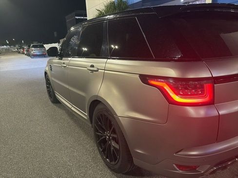 Used 2019 Land Rover Range Rover Sport SVR AWD/4WD image 11