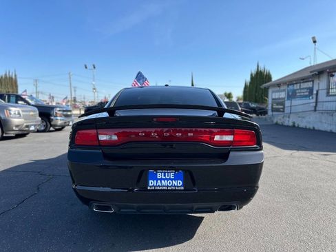 Used 2011 Dodge Charger R/T AWD/4WD image 5