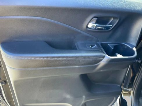 Used 2017 Honda Ridgeline RTL-T image 28