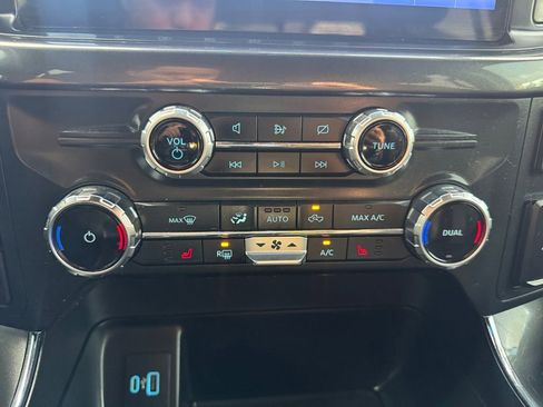 Used 2022 Ford F150 XLT w/ Equipment Group 302A High image 20