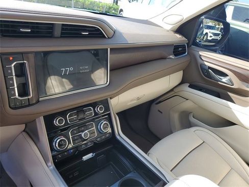Used 2024 GMC Yukon Denali image 25