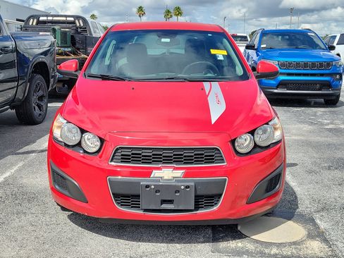 Used 2012 Chevrolet Sonic LS FWD image 2