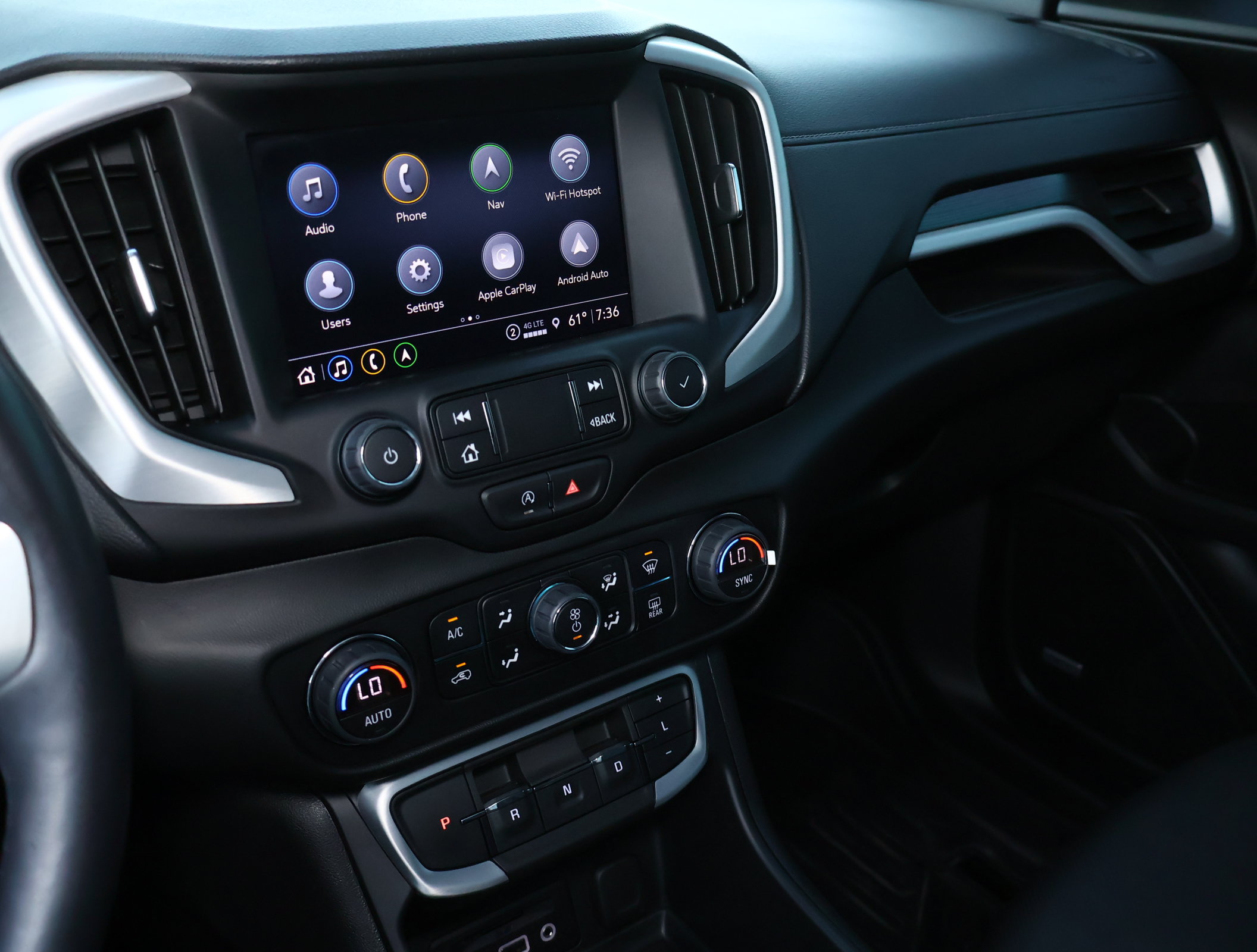 Used 2022 GMC Terrain SLT w/ Infotainment Package II FWD image 22