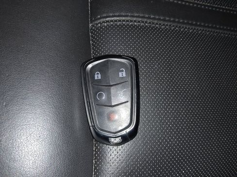 Used 2015 Cadillac SRX Performance w/ Driver Awareness Package image 32