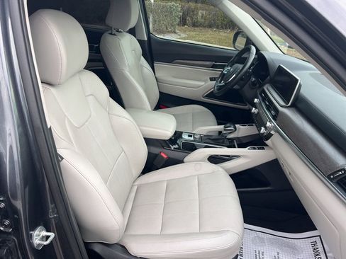 Used 2021 Kia Telluride EX w/ EX Premium Package image 36