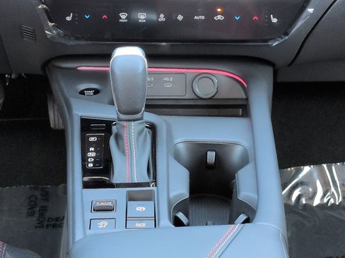 New 2026 Nissan Sentra SR FWD image 19