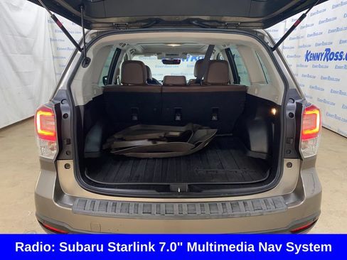 Used 2018 Subaru Forester 2.5i Touring AWD/4WD image 15