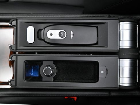 Used 2006 Bentley Flying Spur Flying Spur image 17