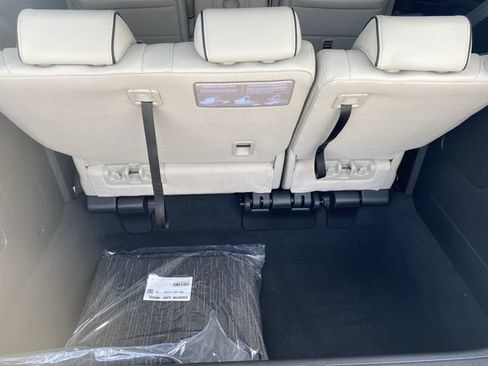 New 2026 Honda Odyssey Touring image 19