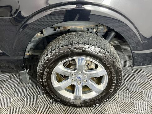 Used 2022 Ford F150 Lariat w/ Equipment Group 502A High AWD/4WD image 33