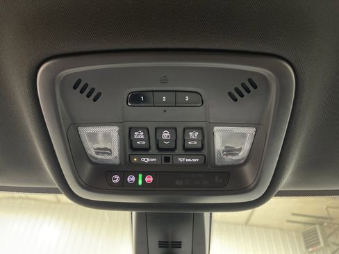 Used 2023 Chevrolet Traverse High Country w/ LPO, Floor Liner Package image 21