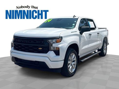Used 2024 Chevrolet Silverado 1500 Custom AWD/4WD image 1