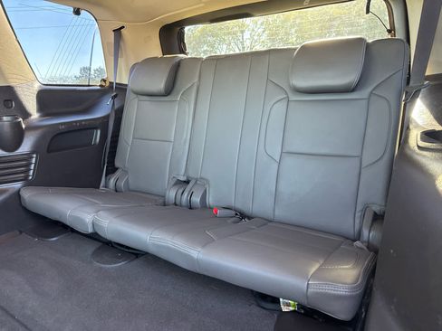 Used 2019 GMC Yukon Denali w/ Denali Ultimate Package image 19