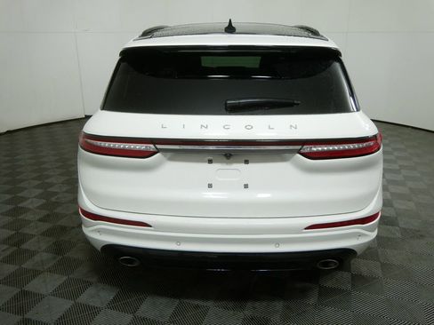 Used 2025 Lincoln Corsair Grand Touring w/ Equipment Group 301A image 4