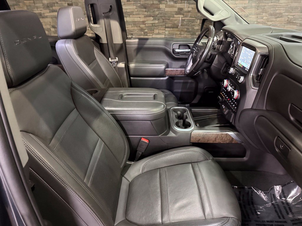 Used 2021 GMC Sierra 1500 Denali w/ Denali Ultimate Package AWD/4WD image 25