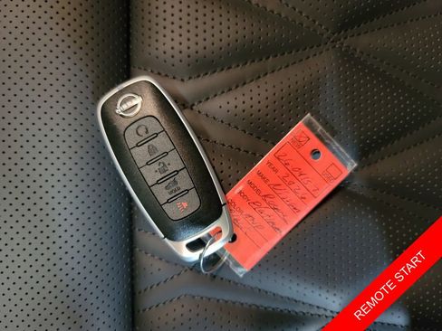 New 2026 Nissan Rogue Platinum w/ Platinum Premium Package image 31