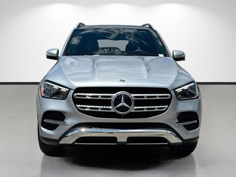 Used 2024 Mercedes-Benz GLE 350 4MATIC w/ Winter Package image 8