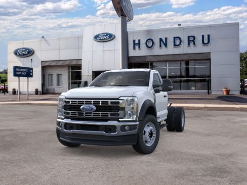 New 2026 Ford F600 4x4 Regular Cab Super Duty w/ XL Chrome Package image 2