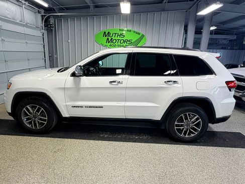 Used 2020 Jeep Grand Cherokee Limited AWD/4WD image 5