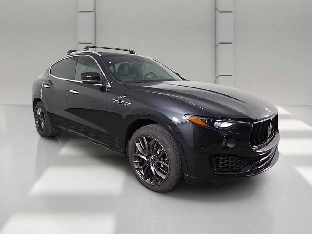 Used 2024 Maserati Levante GT Ultima AWD/4WD image 34