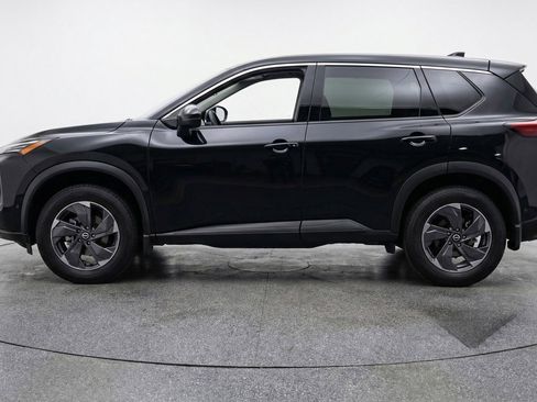 Used 2025 Nissan Rogue SV image 5