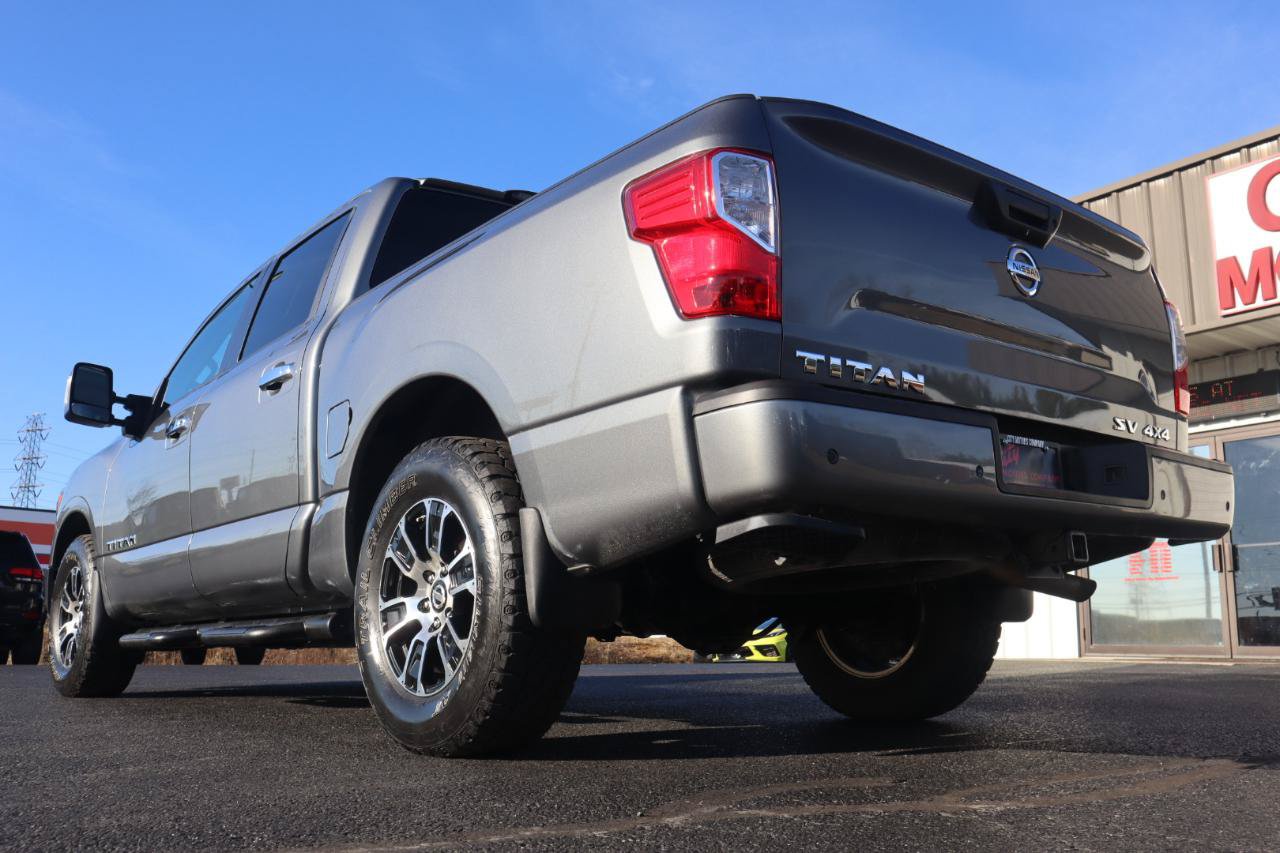 Used 2021 Nissan Titan SV w/ SV Convenience Package AWD/4WD image 19