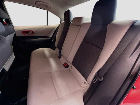 Used 2020 Toyota Corolla LE w/ Carpet Mat Package (TMS) FWD image 14