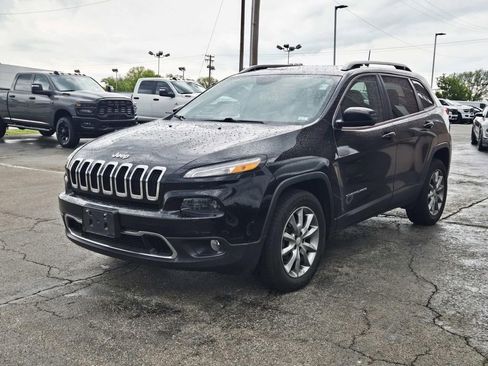 Used 2018 Jeep Cherokee Limited w/ Trailer Tow Group image 4