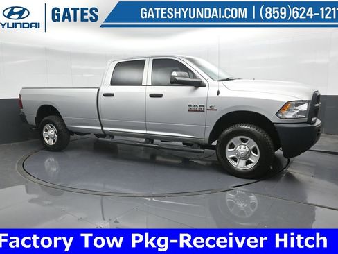 Used 2017 RAM 3500 Tradesman w/ Popular Equipment Group image 4