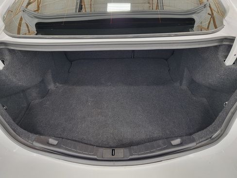 Used 2020 Ford Fusion SE FWD image 27