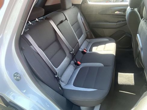 Certified 2025 Chevrolet TrailBlazer LT w/ Convenience Package AWD/4WD image 26