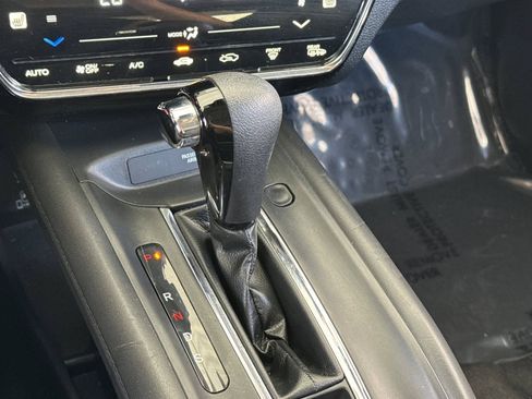 Used 2022 Honda HR-V EX image 18