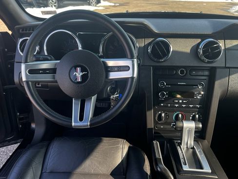 Used 2008 Ford Mustang Deluxe image 13