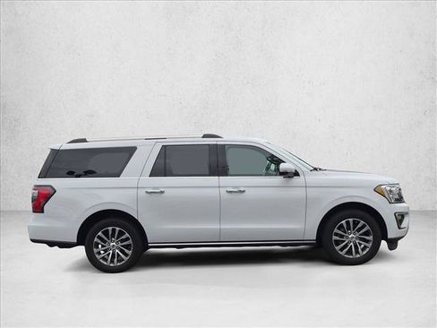 Used 2018 Ford Expedition Max Limited RWD image 4