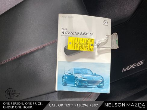 Used 2018 MAZDA MX-5 Miata RF Grand Touring image 36