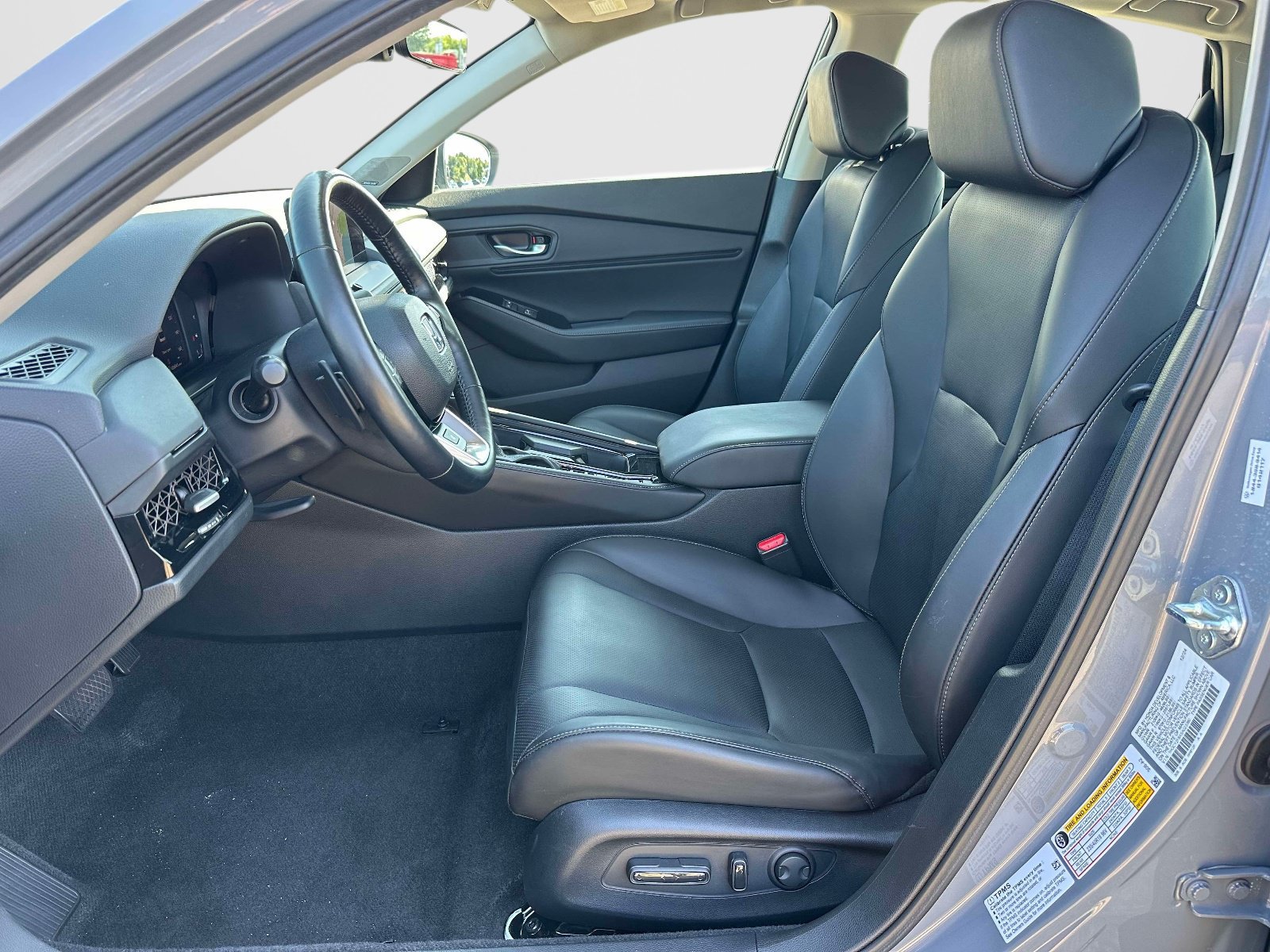 Used 2025 Honda Accord Touring image 14