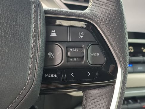 Used 2024 Toyota Tundra Capstone AWD/4WD image 27