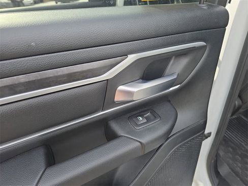 Used 2021 RAM 1500 Big Horn image 23