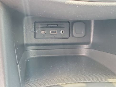 Used 2019 Chevrolet Equinox LT AWD/4WD image 22