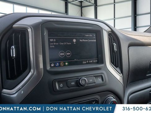 Used 2025 Chevrolet Silverado 1500 Custom w/ Turbomax Blackout Package AWD/4WD image 7