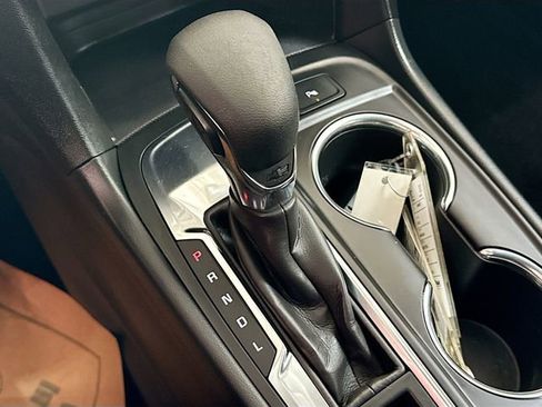 Used 2024 Chevrolet Equinox LT image 17